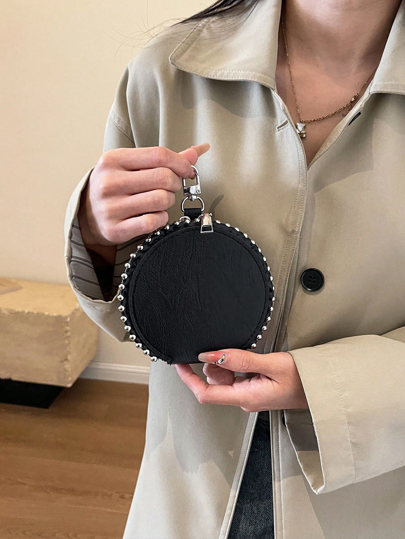 Round coin pouch store