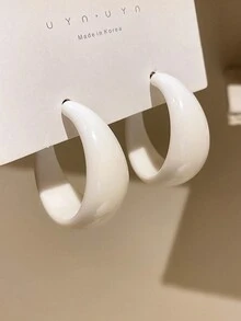 Fluorescent Color Simple & Vintage Style Circle & Half Circle Design Stud Earrings For Girls - White - View 3