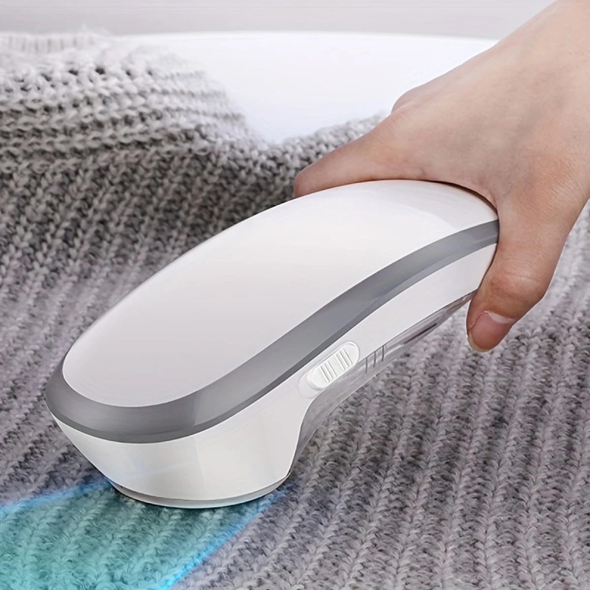 USB Fabric Shaver and Lint Remover Clothes, Furniture, Sweaters