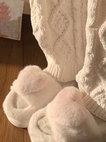 2025 Mulheres Confortáveis Adoráveis Pantufas Internas com Plataforma Grossa, Abertas no Dedo do Pé com Coração 3D de Pelúcia, Pantufas Casuais para Quarto