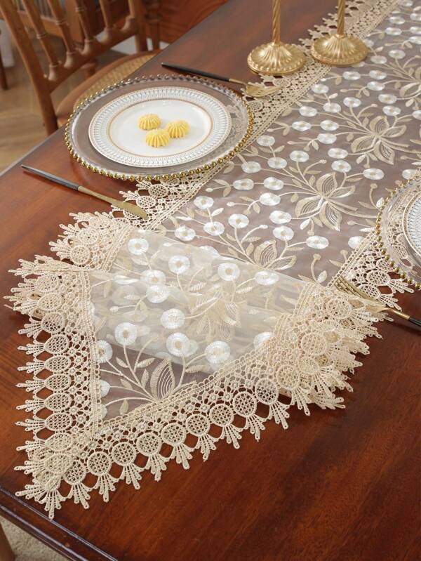 1 pièce Chemin de table décoratif en tissu 100% polyester, brodé, avec dentelle contrastée. Décoration de maison, rassemblement familial, décoration de fête, intérieur extérieur, décoration de mariage