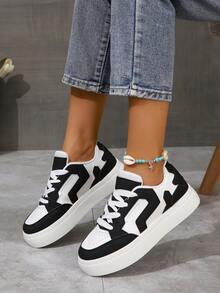女性時尚運動鞋,多用途運動休閒鞋,女士們繫帶平底鞋 - 黑與白 - 查看 5