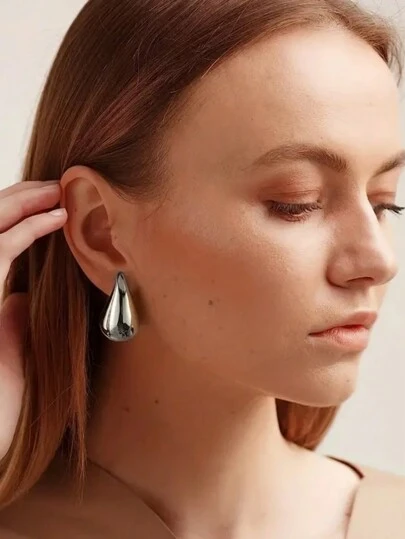 1 Pair Women's Fashionable Silver Drop Earrings For Everyday Wear