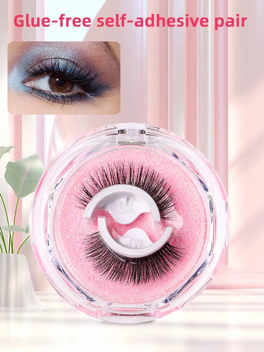 1副可重複使用的自然假睫毛,自粘式,無需膠水,灰常逼真又容易戴,能夠加長睫毛並導致熱敏。