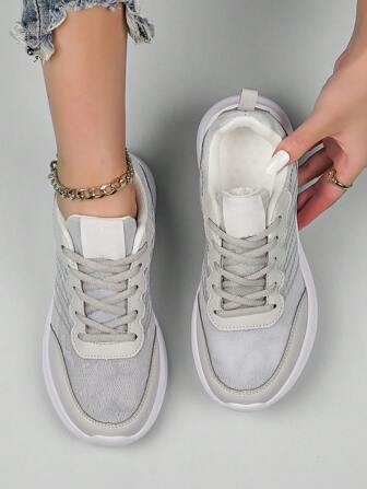 Women's Casual Lace-up Sports Shoes Stylish Mesh Sneakers