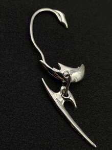 1pc European & American Style Mechanic Cyberpunk Ear Cuff For Non-pierced Ears, Cool Arrow Shaped Ear Clip For Men - Silver - View 2