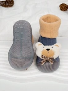 1 雙時尚可愛卡通熊運動鞋搭配溫暖舒適毛絨雪靴適合男嬰和女嬰,秋冬