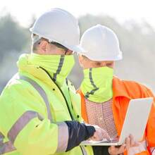 Funda para sombrero reflectante plegable a prueba de viento, arena y sol, con ala y banda para el cuello de seda helada, adecuada para sitios de construcción, jardinería, senderismo, ciclismo u otras actividades al aire libre. Protege el rostro y el cuello, fresco y cómodo. - Amarillo - Ver 2