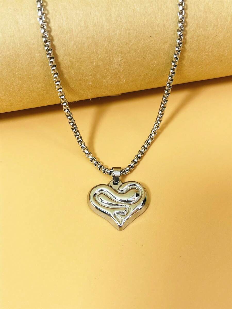 1入組不銹鋼心形項鍊合適的適用於女性日常穿著
