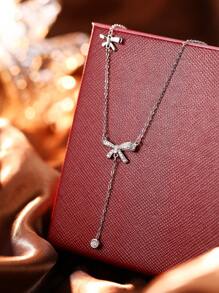 1 件高級禮盒裝蝴蝶形 S925 銀流蘇設計閃閃發光的寶石鑲嵌項鍊,非常適合女士日常佩戴,送給女朋友的禮物、週年紀念日、節日慶典