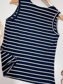 Plus Size Tank Tops & Camis - 黑色 - 查看 2