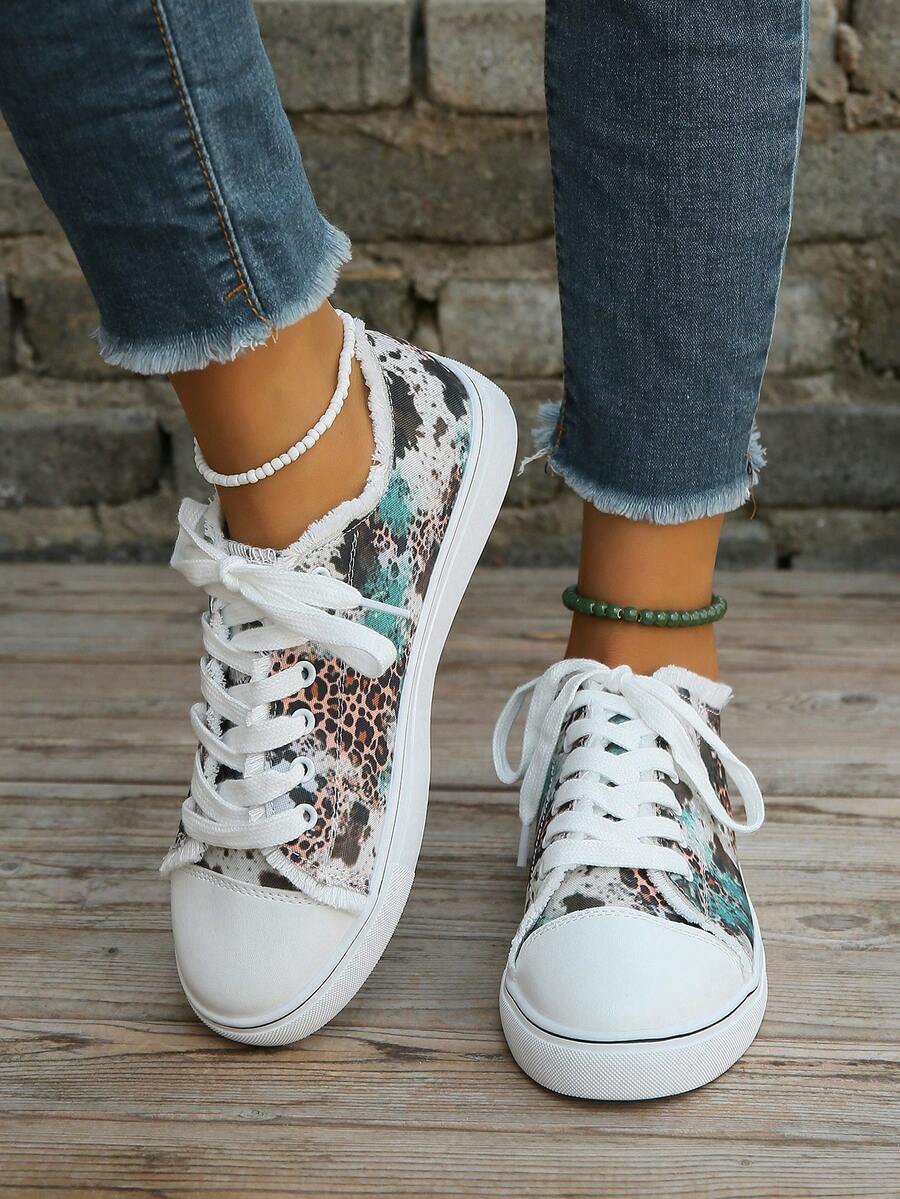 Châu Âu và Châu Mỹ Phong cách Của phụ nữ Giúp đỡ thấp Chóp giầy tròn Giày vải Với In hoa Báo & Lace-up Thiết kế , Ngoài trời Thể thao & Thời gian rảnh rỗi , Thời trang Giày thể thao , Kích thước 43 - Nhiều màu - Xem 1