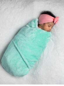 BABYBAMBOO 2 Cobijas Calientitas ( Una Es Con Relieve de Burbuja y Una Lisa) 80x100cm - Beis - Ver 3