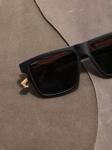 Retro Walnut Fashion Glasses Brand Ultra-Light Fashion Glasses For Men And Women Polarized Exquisite Fashion Stylish Festival Shades For Summer Beach Vacation,Outdoor,Travel