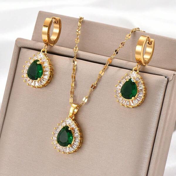 Conjunto De Joias De Combinação De Colar De Brinco De Fivela De Orelha Folheado A Ouro De Corrente De Aço Inoxidável Cúbico Em Forma De Gota De Água Verde Escuro Para Casais Homens E Mulheres Do Mesmo Estilo, Conjunto De 3 Peças De Joias Para Encontros, Festas De Rua Com Estilo Retrô Luxuoso