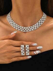 女士婚禮禮服珠寶套裝,全鑲高級水晶鑽石銀鏈項鍊和流蘇耳環的婚禮新娘派對珠寶禮物組合,適用於女性和女孩母親節珠寶套裝