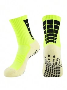 1套防滑足球襪,運動襪套脛墊,足球場保護裝備