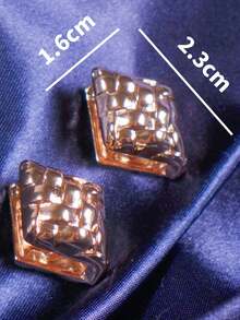 1pair Fashionable Simple Rhombus Shaped Geometric Stud Earrings For Party & Daily Wear - Yellow Gold - View 5