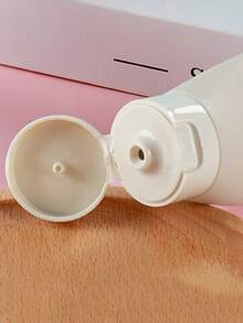 1入組60ml灰色北歐風格絨面pe軟管泵瓶,適用於化妝品包裝或旅行洗漱用品(洗髮水,潤膚乳,洗面奶,沐浴露) - 灰色 - 查看 7