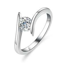 1枚奢華經典扭轉鑽石切割圓形4爪鑲嵌0.5ct D色vvs1永恆之星仿鉑白金婚禮訂婚戒指,生日紀念日禮物,附贈禮盒 - 0.5克拉 - 查看 6