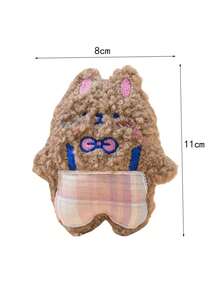 1個可愛的卡通毛絨3d工作褲熊形胸針,適用於袋子,衣服等