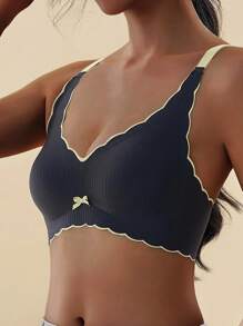 Seamless, Comfortable, Thin Bra For Small Breasts - Black - View 3