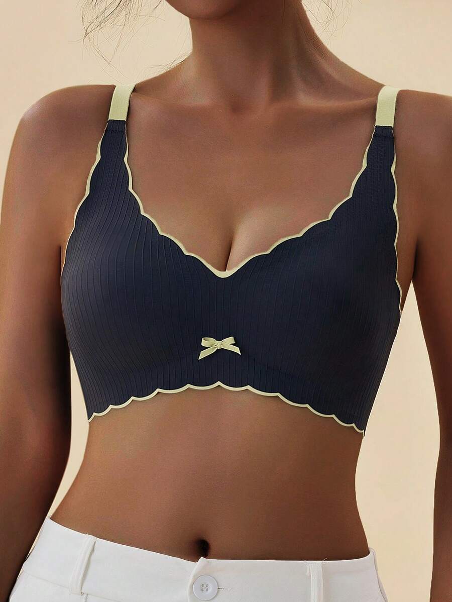 Seamless, Comfortable, Thin Bra For Small Breasts - Black - View 1