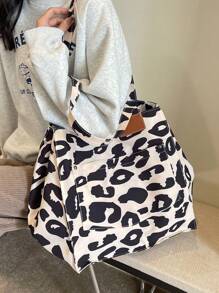 Fashionable Large Capacity Tote Bag For Women,Versatile,Cow Pattern Pattern Random Print Shoulder Bag,High-End Casual Canvas Hobo Bag,Fashionable Leopard Print Tote Bag,Women's Casual Handbag & Shopping Bookbag,School Bag,Portable,Large Capacity,For Teen Girls Women College Students,Perfect For Office,College,Middle School,High School,Work,Business,Commute,Office,Beach, Casual Cow Print Pattern Purse For Women, Animal Print Women Bag, School Supplies, School Handbag, School Tote Bag, School Bookbag, Back To School Bags, Lightweight, Foldable, Classic Casual, Cute, Suitable For Teen Girls Women College Students, Perfect For Back To School, First Day Of School, Holiday, Vacation