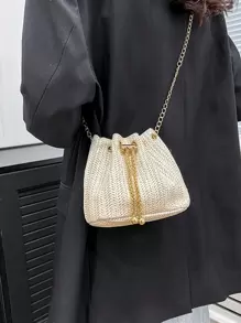New Straw Shoulder Bag With Metal Chain, Fashion Straw Crossbody Bag With Metal Lock Clasp, Lightweight Minimalist Small Bag For Women, Fashionable Vacation Bag For Summer, Summer Straw Beach Bag For Women, Vacation Essentials, Perfect For Summer, Vacation & Beach