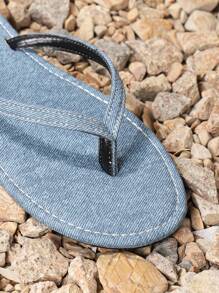 New Arrival Women's Summer Beach Wear Flip Flops, Slip Resistant Jeans Upper Open Toe Thong Slippers For Travel Shopping - Blue - View 5