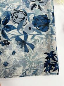 Ladies Floral Scarf, Spring Style Small Blue Flower Pattern, Soft & Comfortable For Both Spring And Autumn Valentine's Day - Blue - View 4