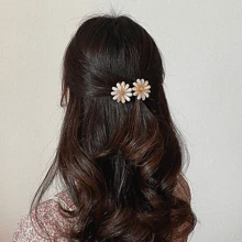 Set de 4 horquillas para el cabello con decoración de flores y cristales, estilo Mori - Multicolor - Ver 8