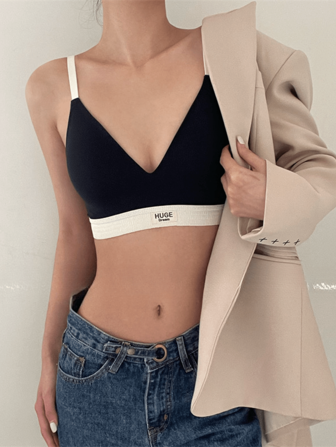 女士舒适无缝隐形聚拢文胸