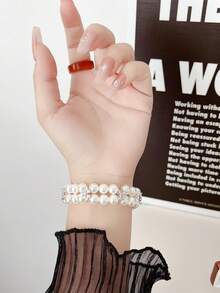 1pc Women Pearl Watch Band Compatible With Apple Watch Band Apple Watch Band Pearl Sport Strap Fashionable Band 45/49/38/40/41/42/44/46mm For Apple Watch Ultra/SE/Series 10/9/8/7/6/5/4/3/2/1 - White - View 4