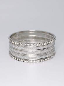 時尚的星空主題銀手環設計,適合派對和日常穿著,搭配鑽石貼紙和砂光處理,由合金材料製成 - 銀色 - 查看 2