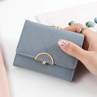 蓝色短款钱包 多功能 带信用卡槽 身份证窗口和拉链 时尚印花设计 非常适合女孩日常使用 女士钱包 钱包 小钱包