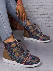 時尚舒適的女士靴子