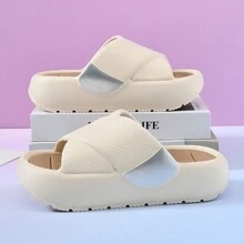 New Arrival Summer Women's Stylish Flat Slipper With Non-slip Thick Sole And Outdoor Beach Design - Beige - View 2