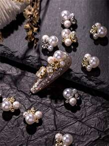 10 Stücke asymmetrisch große Kunstperlen Nagelkunst Dekorationen in metallisch gold und silber Finish, DIY Nagel Dekor, Nail Gems, Nail Zubehör