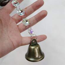 1個心形鈴鐺和捕夢網設計的晶瑩剔透掛飾,適用於戶外花園裝飾