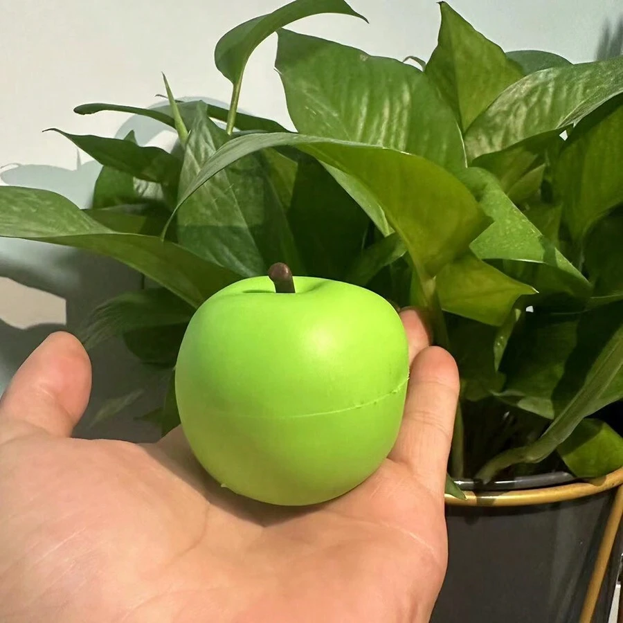 1pc Maltose Simulation Apple Squishy Slow Rising Stress Relief Toy - Green - View 1