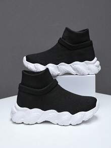 儿童，童鞋，儿童运动鞋，儿童平底鞋，男童运动鞋，女童运动鞋，男童及女童靴，童靴，男童及女童鞋，冬季休闲一脚蹬，针织透气儿童运动鞋，随机迷彩印花平底鞋，舒适防滑跑步鞋