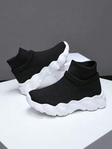 儿童，童鞋，儿童运动鞋，儿童平底鞋，男童运动鞋，女童运动鞋，男童及女童靴，童靴，男童及女童鞋，冬季休闲一脚蹬，针织透气儿童运动鞋，随机迷彩印花平底鞋，舒适防滑跑步鞋