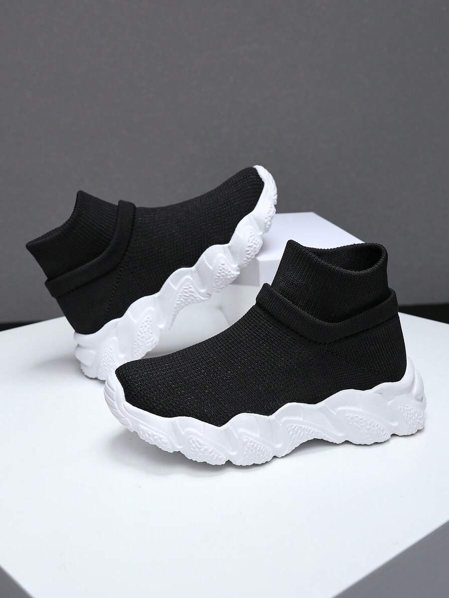 儿童，童鞋，儿童运动鞋，儿童平底鞋，男童运动鞋，女童运动鞋，男童及女童靴，童靴，男童及女童鞋，冬季休闲一脚蹬，针织透气儿童运动鞋，随机迷彩印花平底鞋，舒适防滑跑步鞋