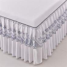 1 pièce Lit simple à double couche simple et doux avec cache de lit anti-poussière et à texture douce (avec décoration en dentelle), respirant à absorption d'humidité, conception anti-dérapante et à sangles, applicable en toutes saisons