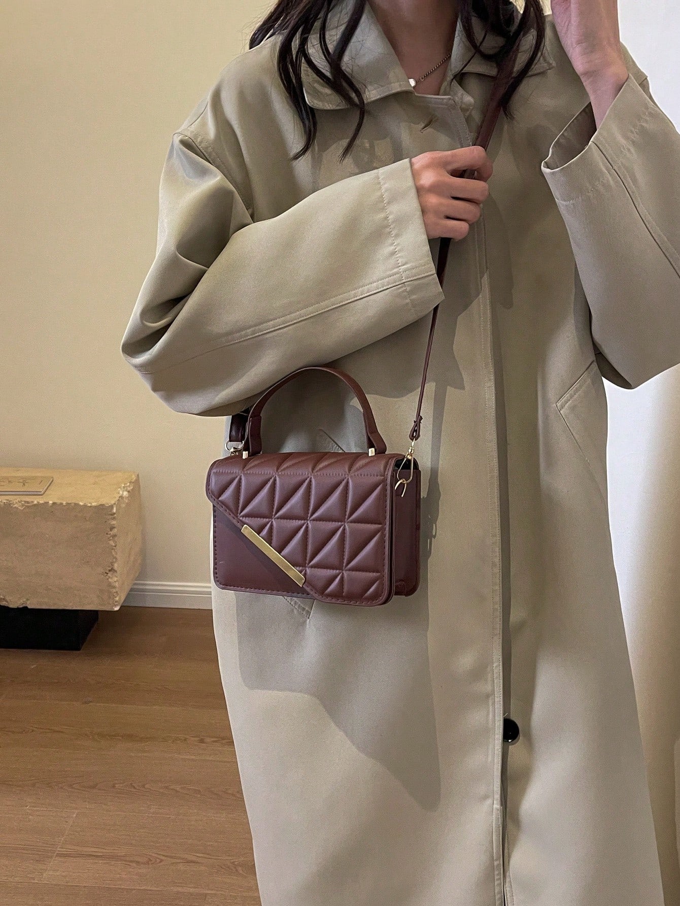 حقيبة يد عتيقة وريترو صغيرة عصرية بنمط الماس