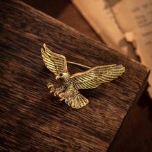 1只復古風格飛鷹造型裝飾胸針,適合男士日常穿著