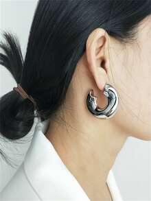 欧美风金属镂空C型圆形耳环高端简约不对称光面铜镀金耳饰 - 銀色 - 查看 1