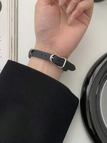 1入皮革蘋果手錶錶帶兼容蘋果手錶錶帶41mm 40mm 38mm 45mm 44mm 42mm 49mm女士男士，皮革手錶帶替換蘋果手錶帶系列SE 9 8 7 6 5 4 3 2 1 - 黑色 - 查看 4