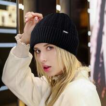 1頂時尚黑色冬季漁夫帽,男女最新編織針織帽,加厚羊毛運動帽帶防護耳,保暖戶外帽,熱門時尚頸部保暖帽套裝 - 黑色 - 查看 5